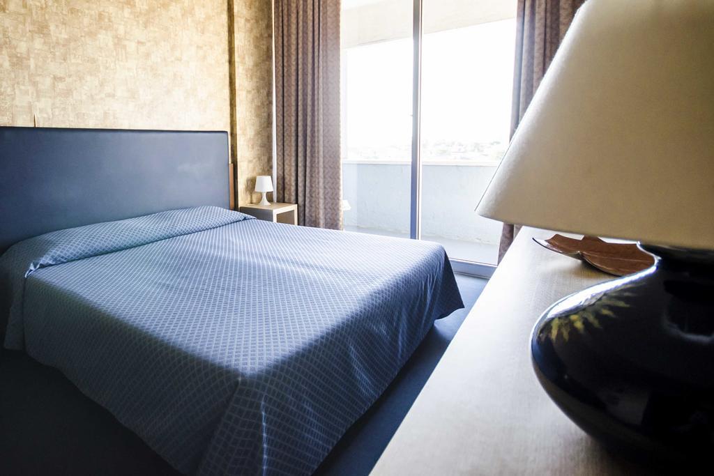 Grand Hotel Helios Tarquinia Kültér fotó