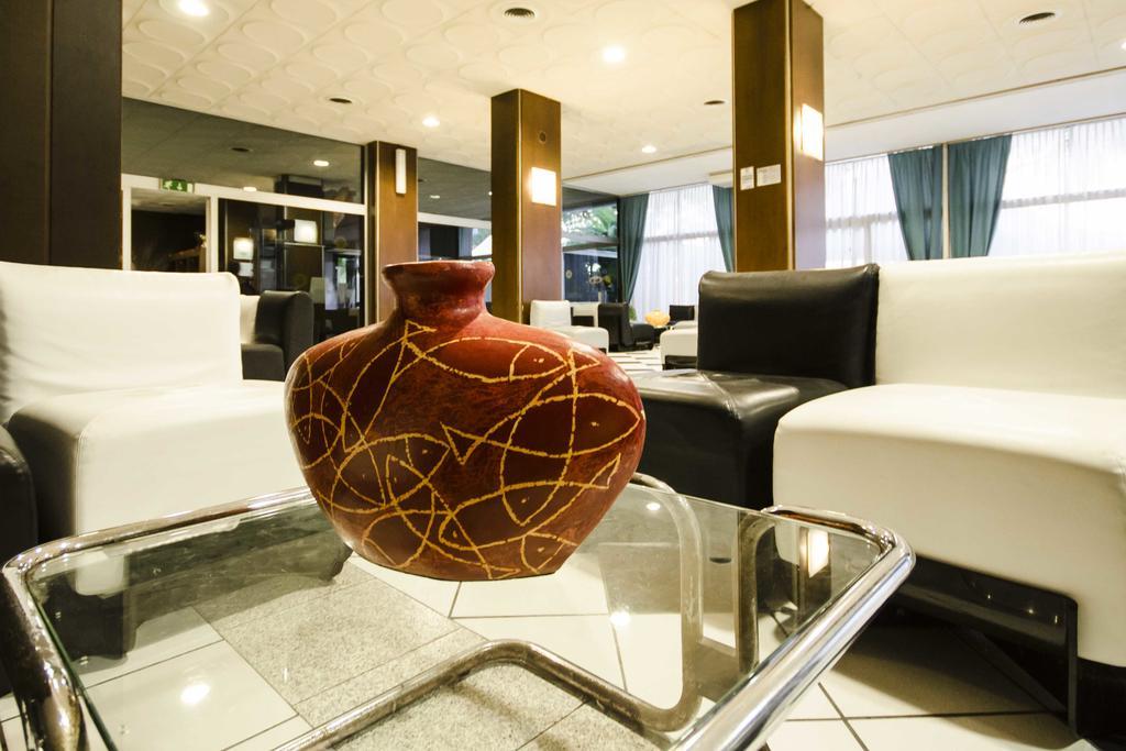 Grand Hotel Helios Tarquinia Kültér fotó