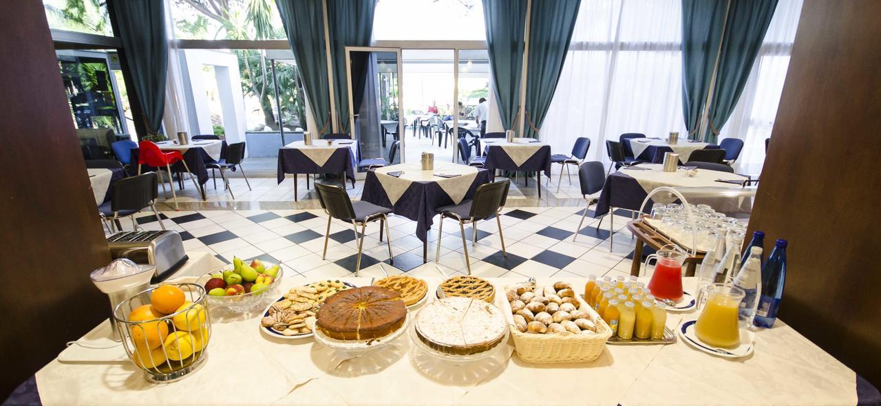 Grand Hotel Helios Tarquinia Kültér fotó